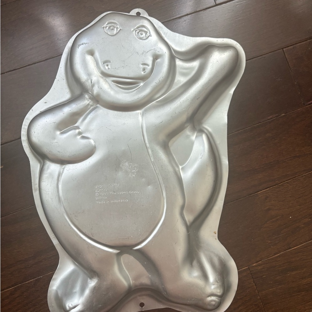 Wilton Barney Cake Pan